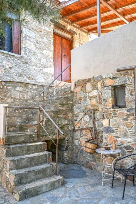 Pefkopetro Loft Villa Chania  Bagian luar foto